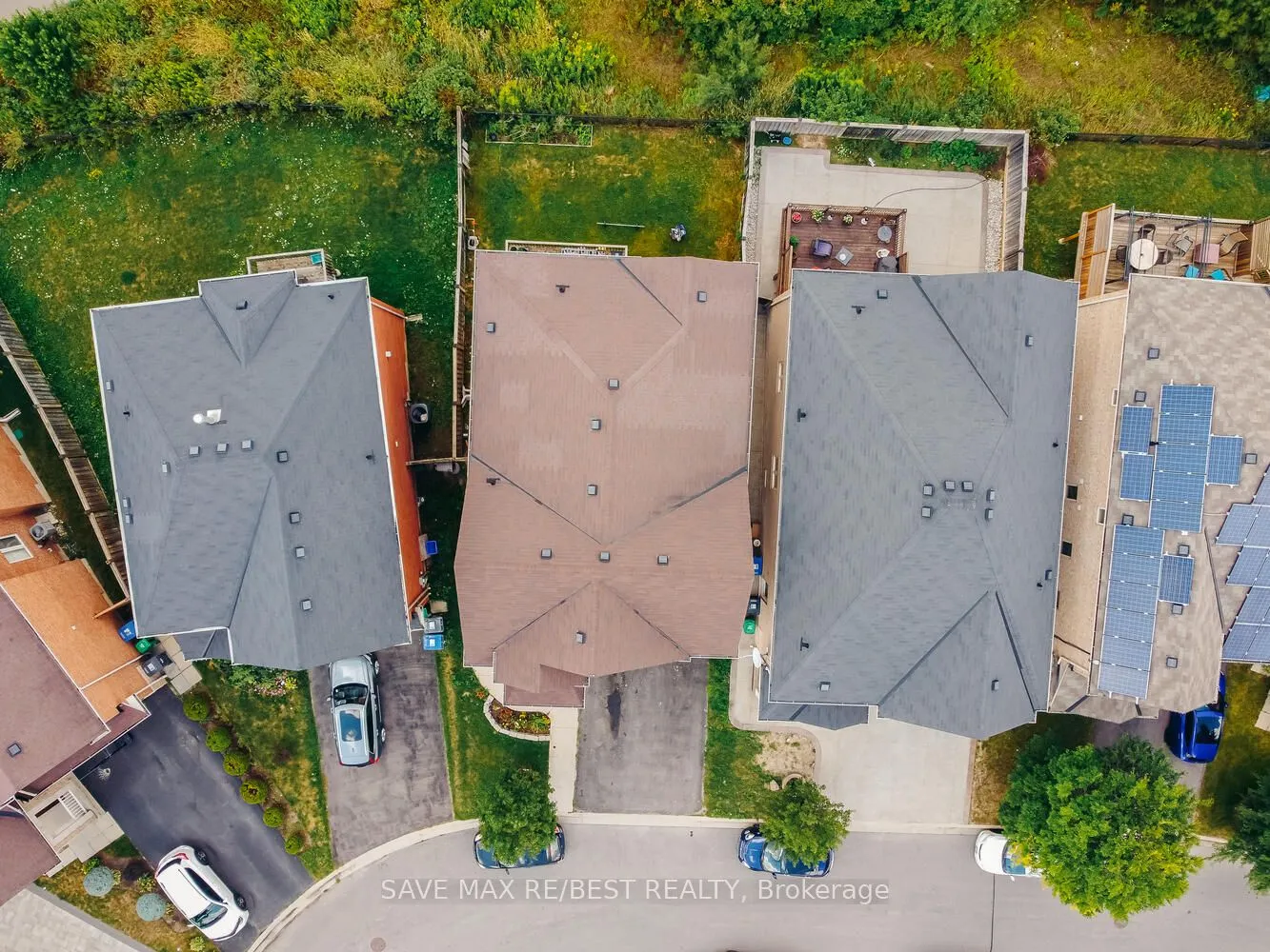 22 Birch Tree Trail, ON L6P 3M8