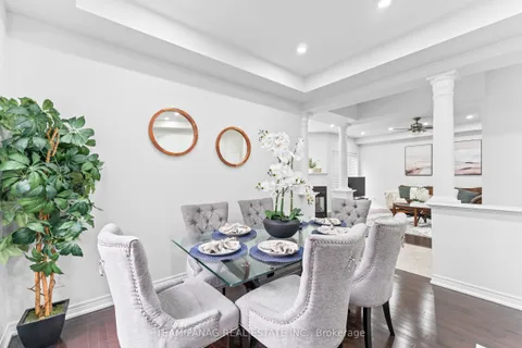 38 Stephanie Avenue, ON L6Y 0R8