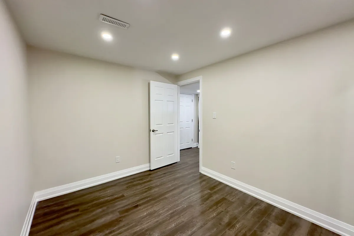 5 Streamline Drive, ON L6V 4S6