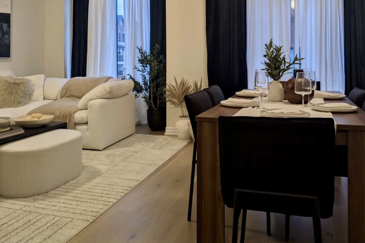 1382 Blueprint Common, ON L7P 0V8