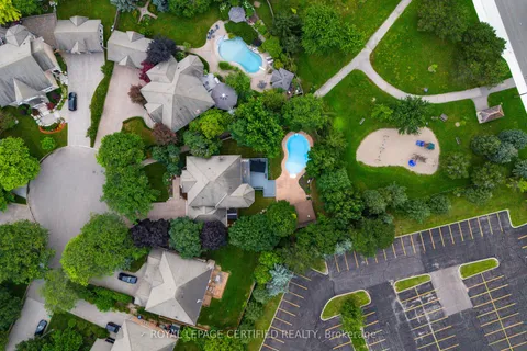 5103 Royal Mills Court, ON L5M 4X9