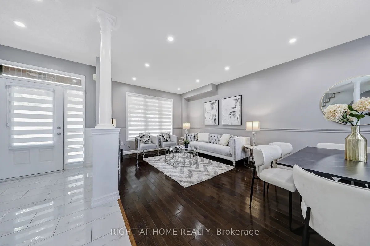 332 Rosegate Way, ON L6H 7K7