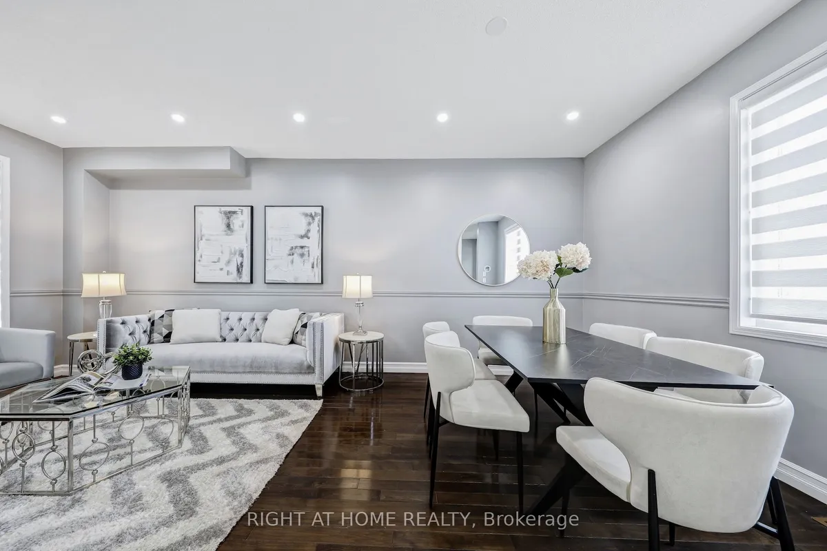 332 Rosegate Way, ON L6H 7K7