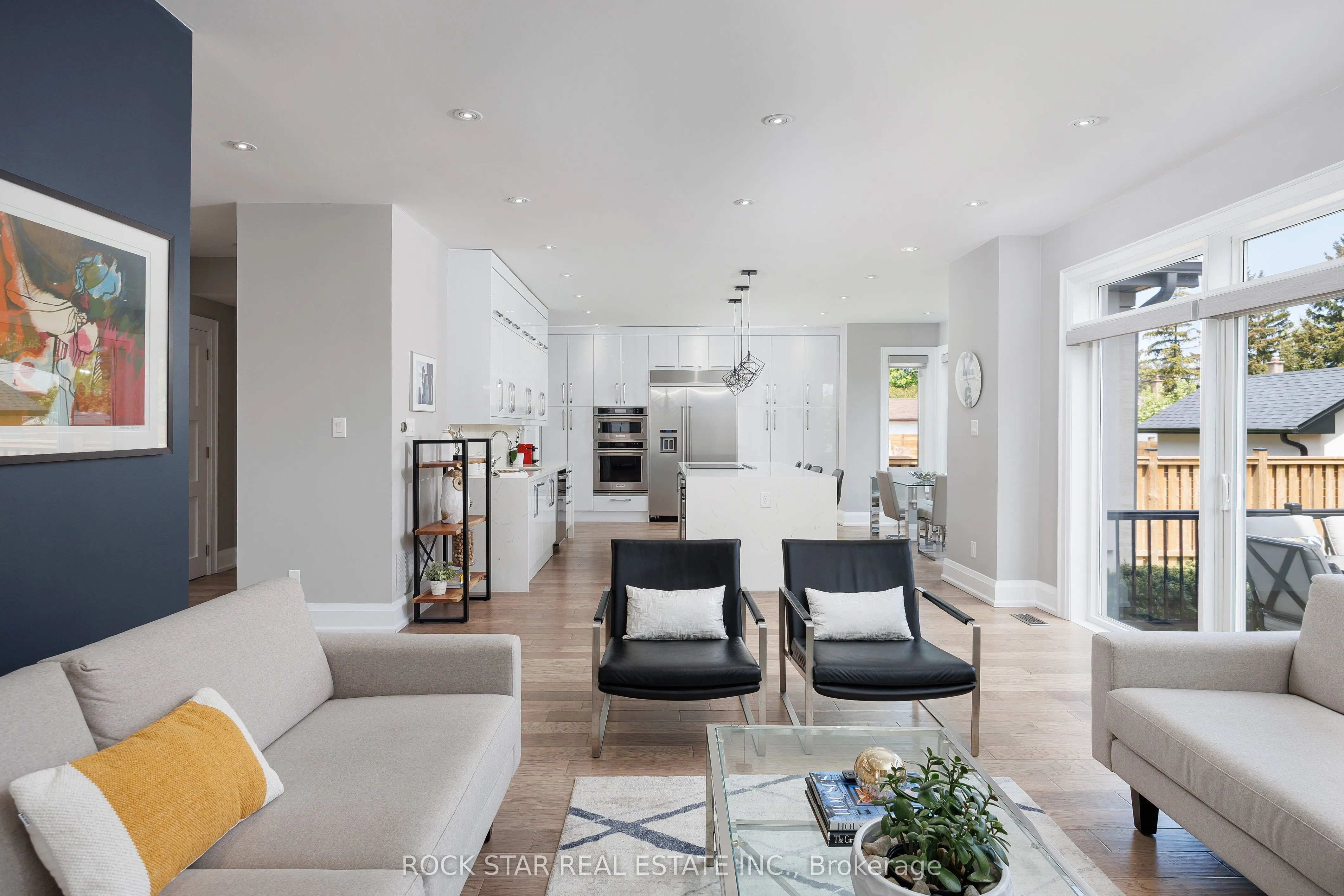 443 Seabourne Drive, ON L6L 4E9