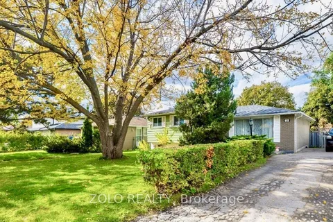 129 Folkstone Crescent, ON L6T 3M6