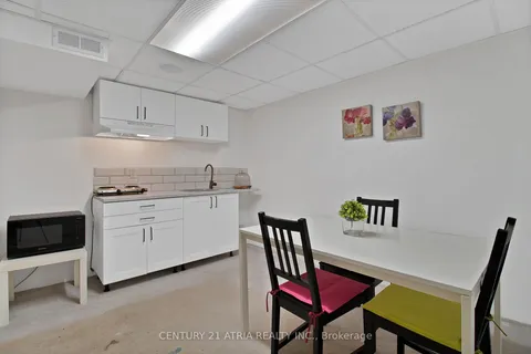 2616 Widemarr Road, ON L5J 1M3