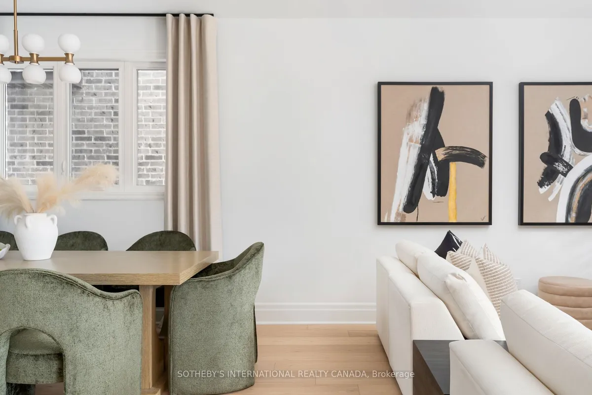 1556 Cookman Drive, ON L9E 2A7