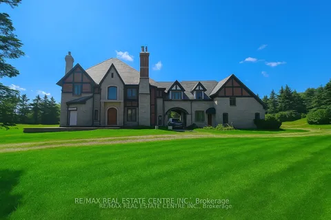 2 Edgeforest Drive, ON L6P 0E1