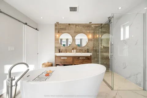 18 Smallwood Drive, ON M3M 1K8