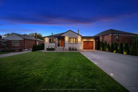 18 Smallwood Drive, ON M3M 1K8