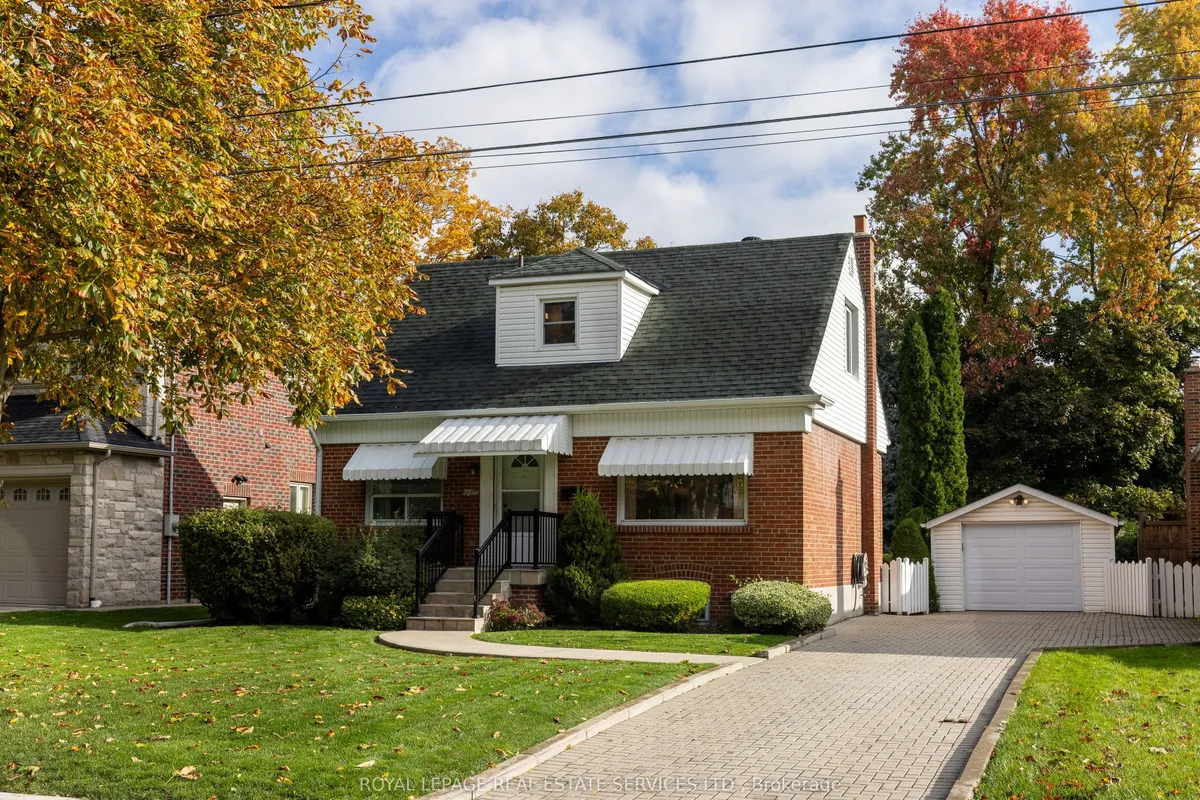 15 Burnelm Drive, ON M9B 4N2