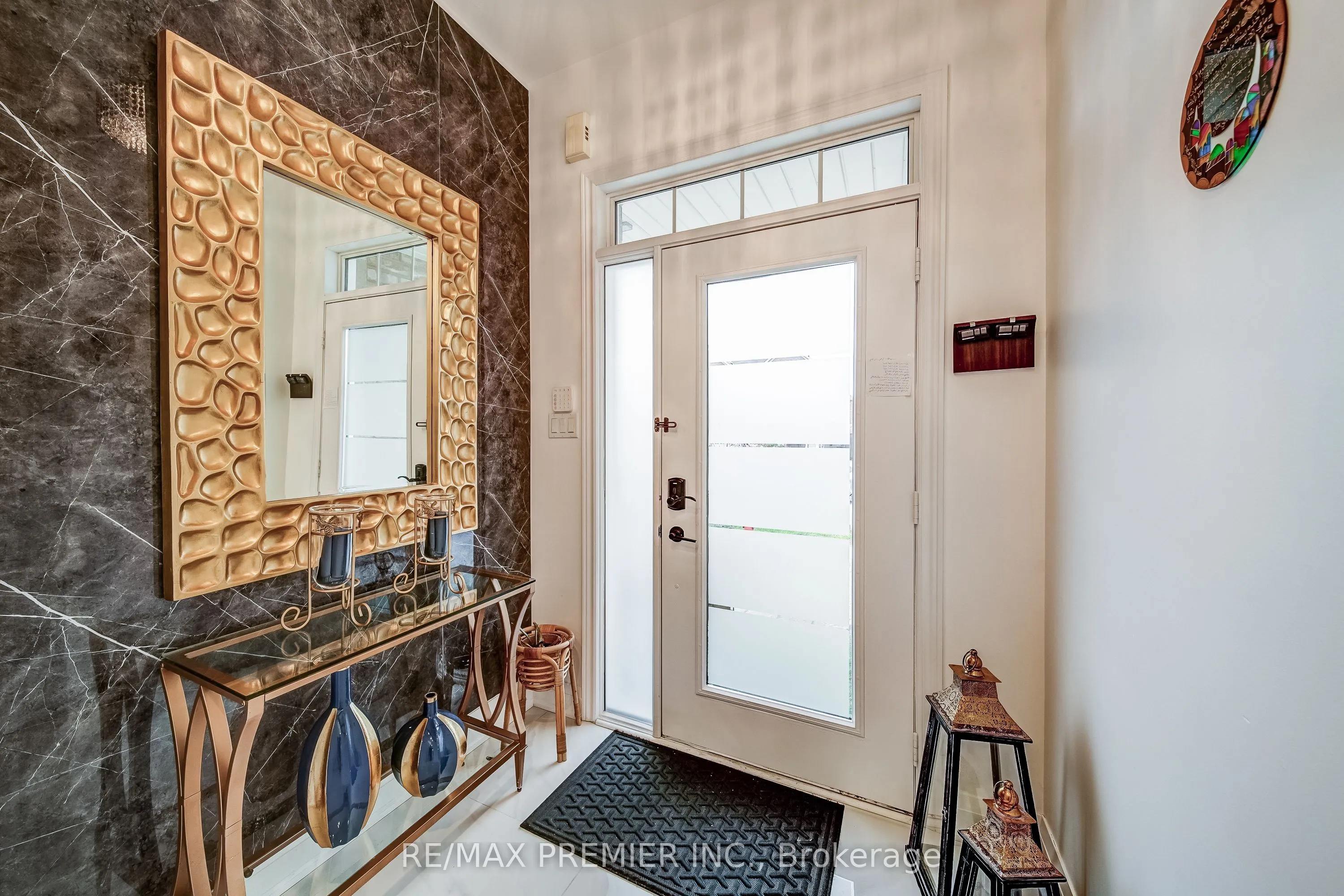 3067 Doyle Street, ON L5M 0N3