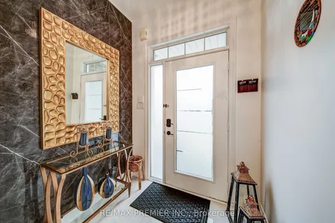 3067 Doyle Street, ON L5M 0N3