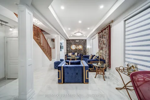 3067 Doyle Street, ON L5M 0N3