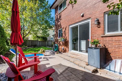 1404 Kimberley Drive, ON L6H 2W6