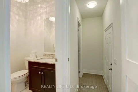 3140 Daniel Way, ON L6H 0V1