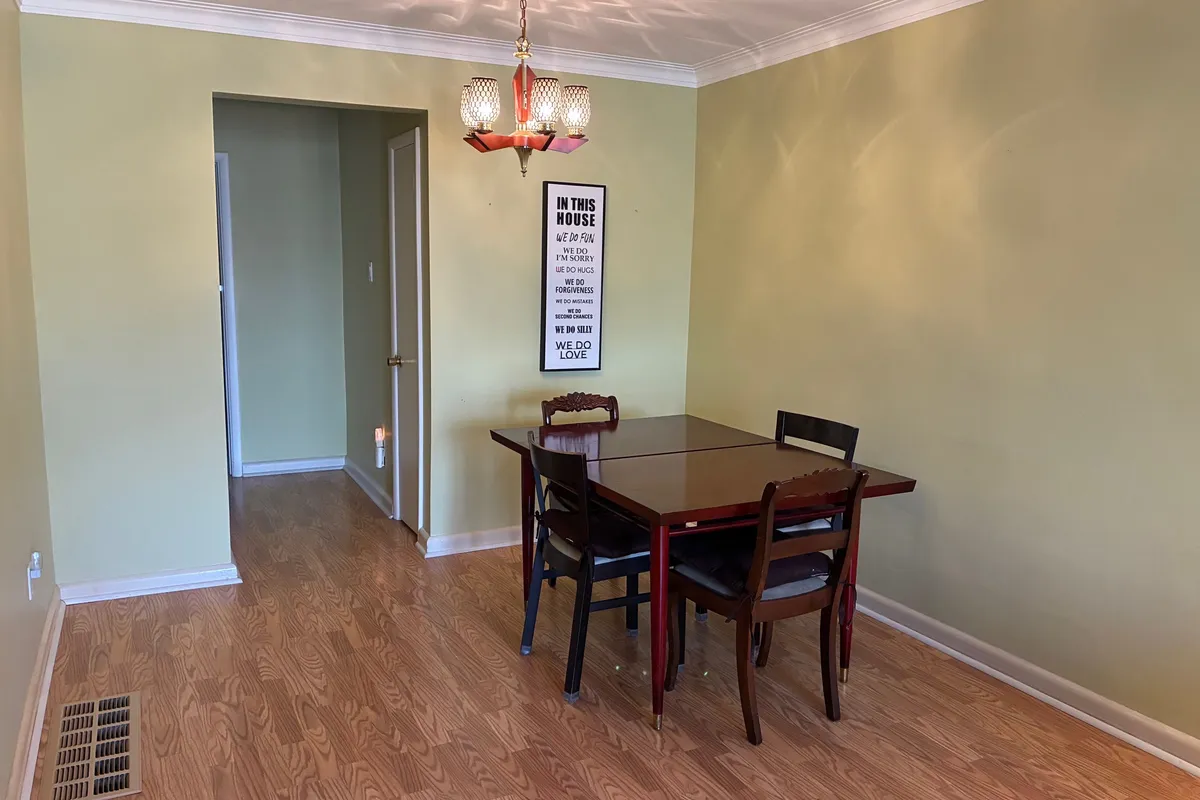 31 Ryewood Drive, ON M3N 1B7