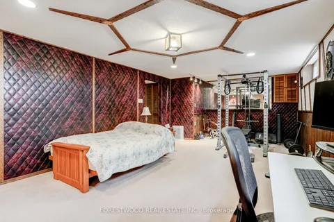 1192 Chada Avenue, ON L5C 1P9