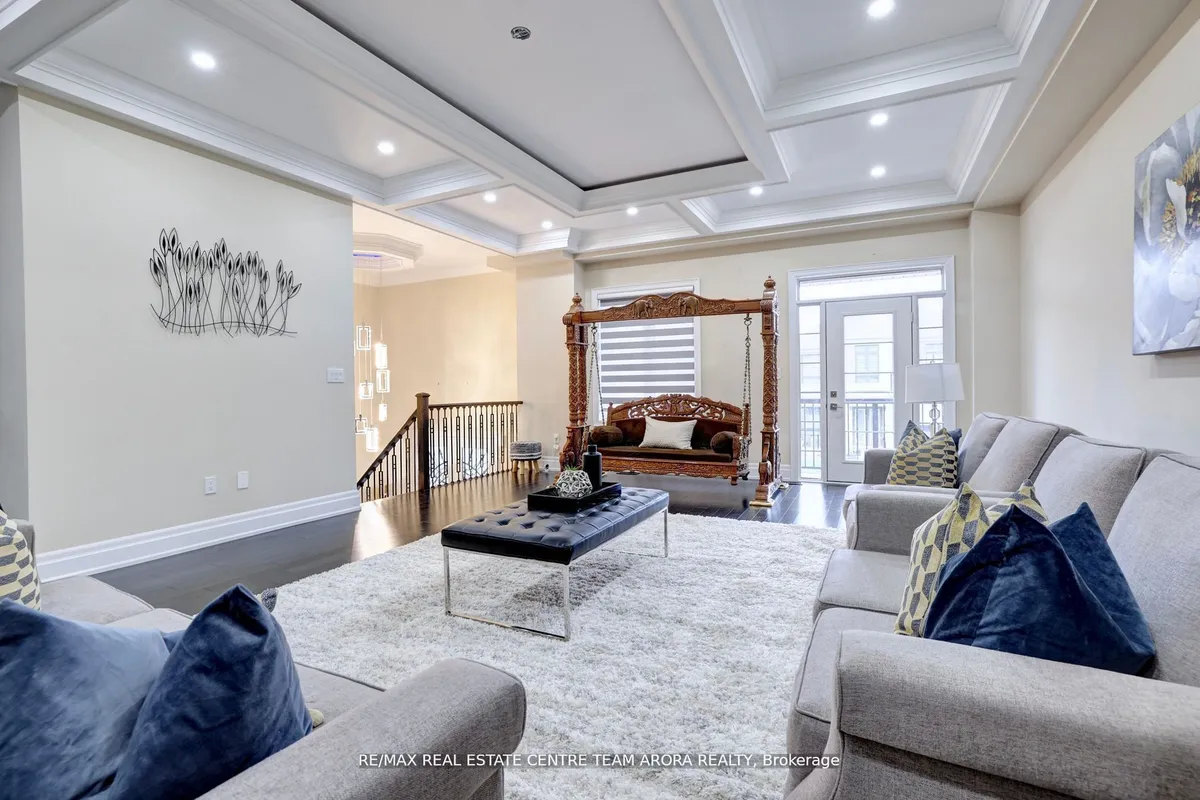 5 Walkercleave Drive, ON L6X 5R4