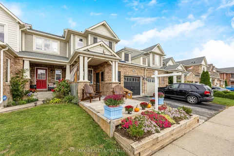 829 Scott Boulevard, ON L9T 2C9