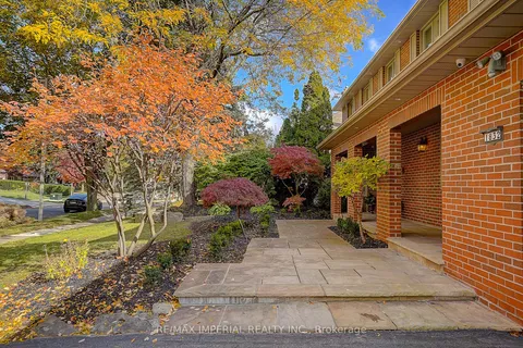 1832 Pine Siskin Court, ON L5L 2Y3