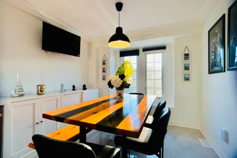 85 Ozner Court, ON L6X 4Y9