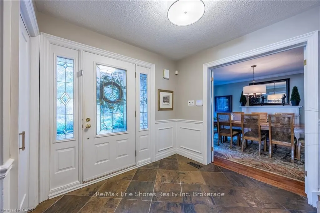 1338 Prince Albert Court, ON L5H 3S1