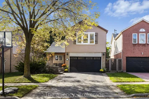 1122 Glenridge Drive, ON L6M 2K7