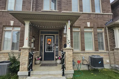 61 Yellowknife Road, ON L6R 3X5