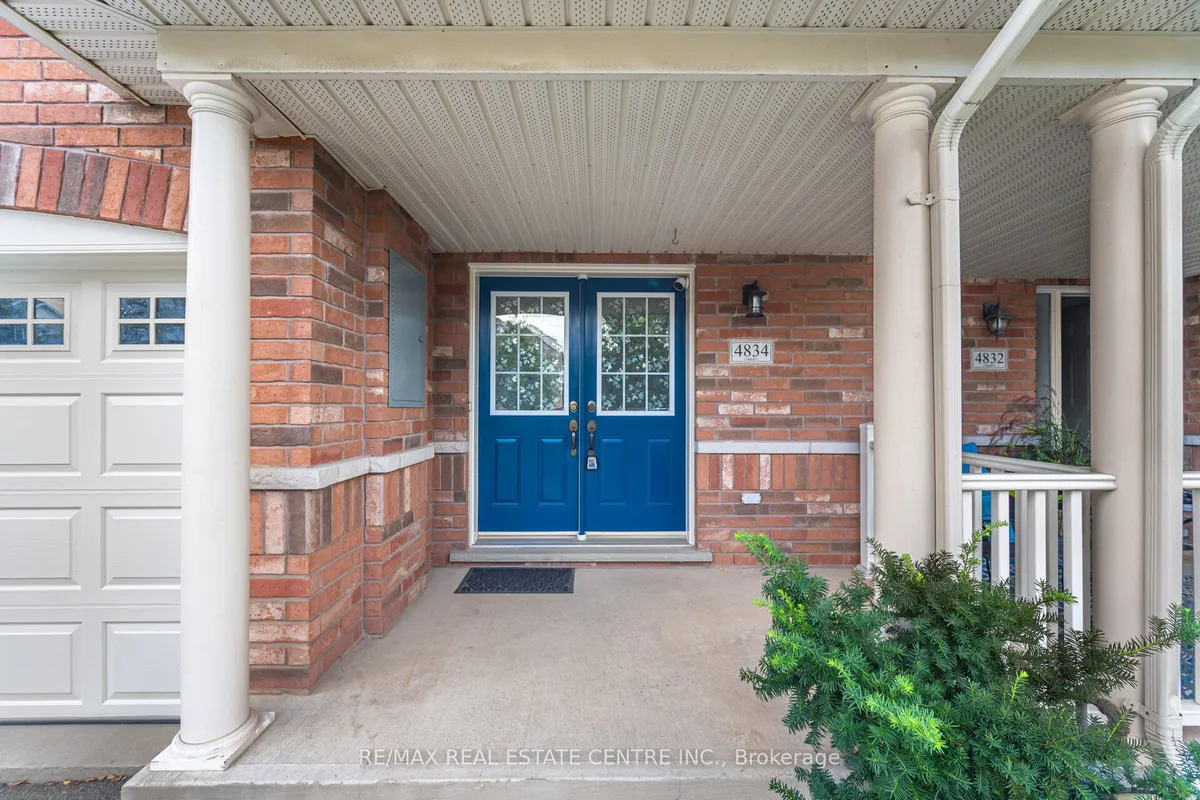 4834 Capri Crescent, ON L7M 0H9