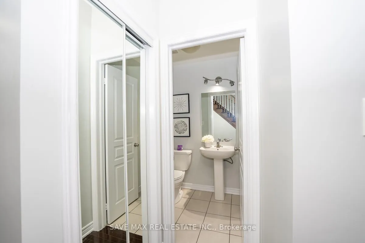 17 Primo Road, ON L7A 0Z9