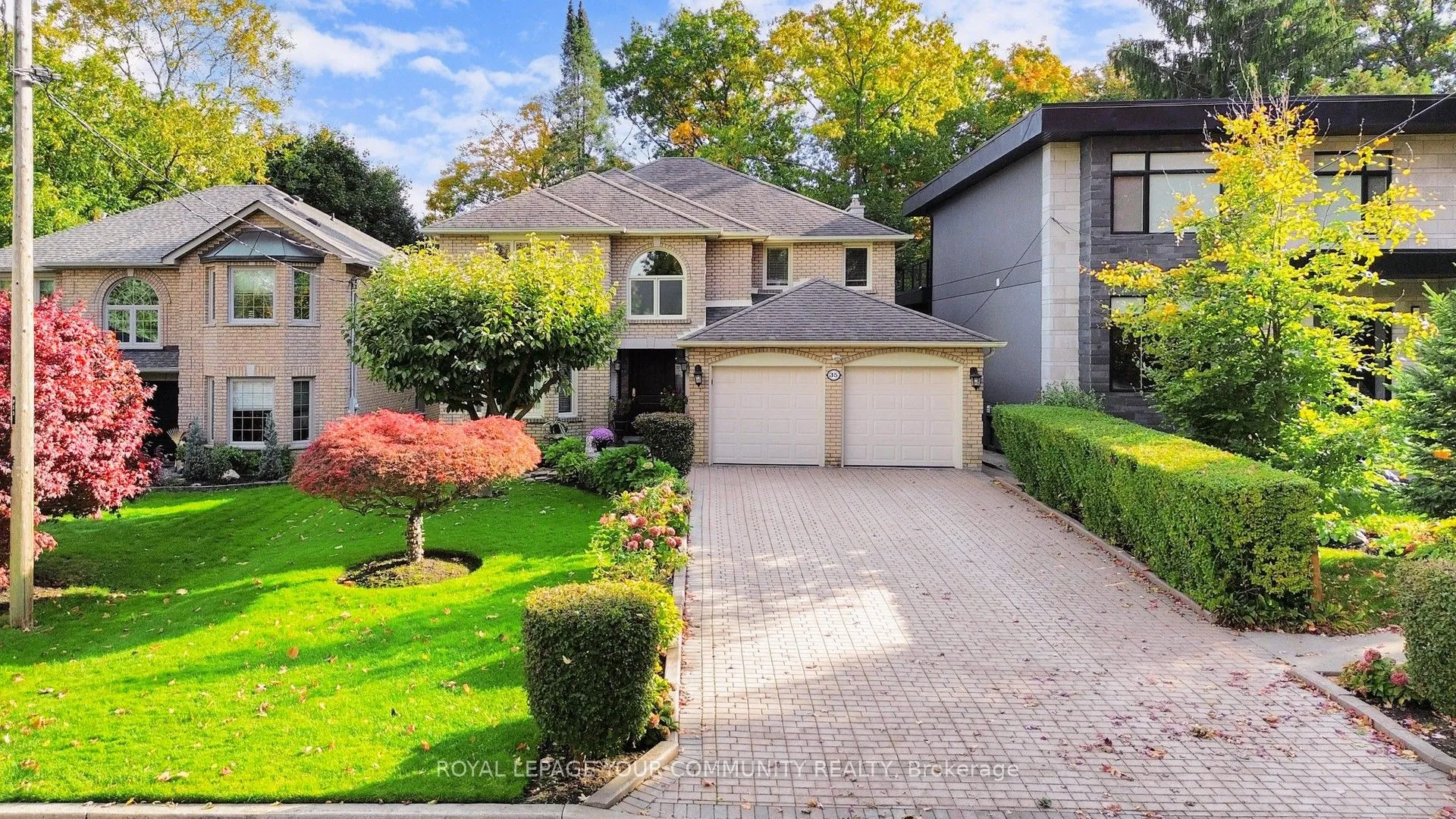 35 La Rush Drive, ON M9P 1S8