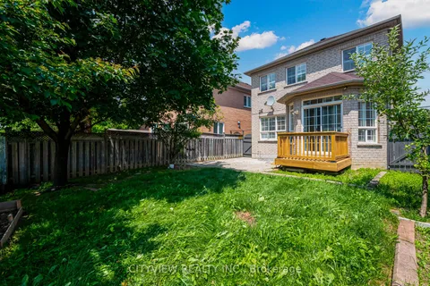 5842 Terrapark Trail, ON L5M 6S1