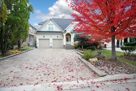 549 Renshaw Court, ON L5H 4L6