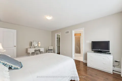 1650 Allan Crescent, ON L9T 5Z7