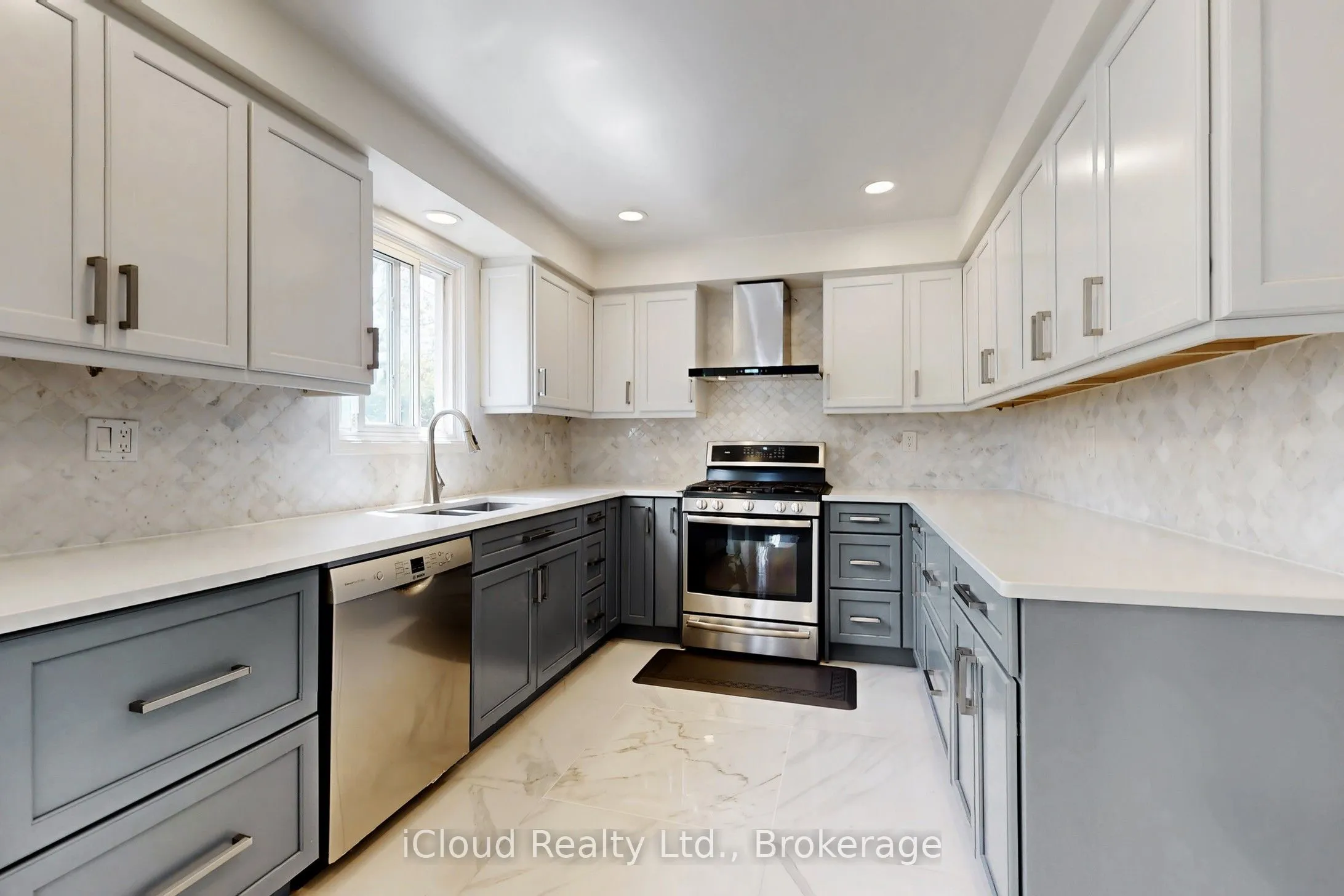 2088 Madden Boulevard, ON L6H 3L6