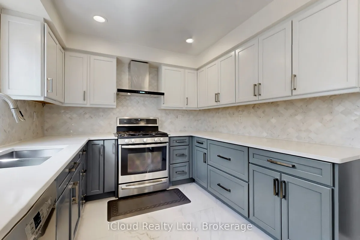 2088 Madden Boulevard, ON L6H 3L6