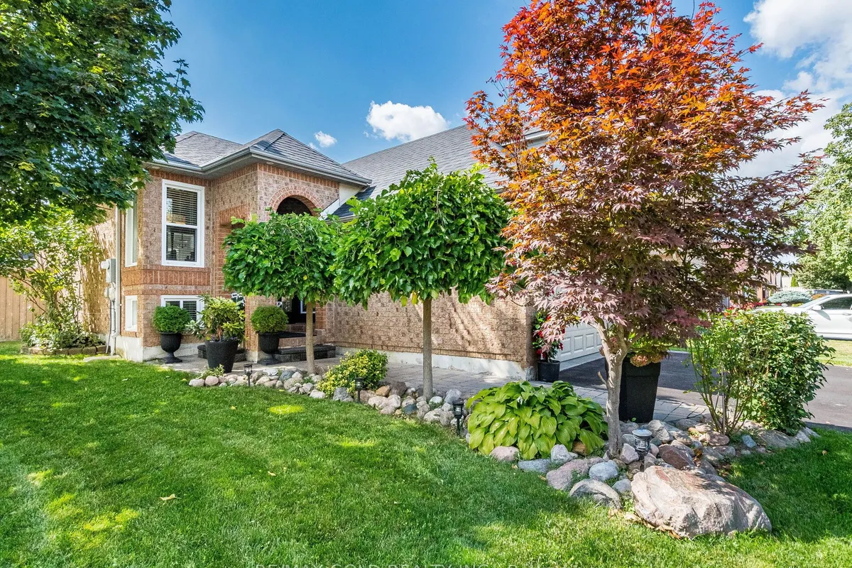 98 Springview Drive, ON L6X 4L1