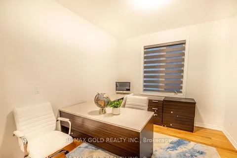 35 Academy Drive, ON L6P 3C9