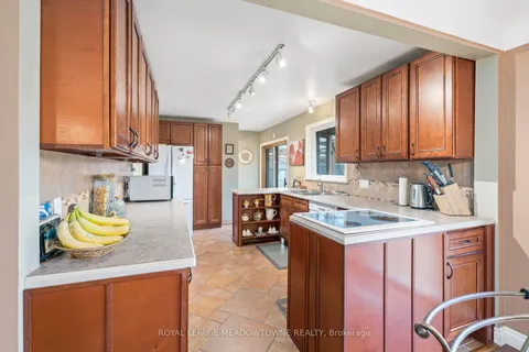 11317 Regional Rd 25 Road, ON L7J 2M1