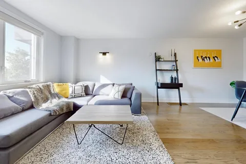 598 Ridelle Avenue, ON M6B 1K9