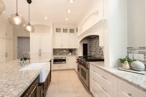 163 Wheelihan Way, ON L0P 0A1