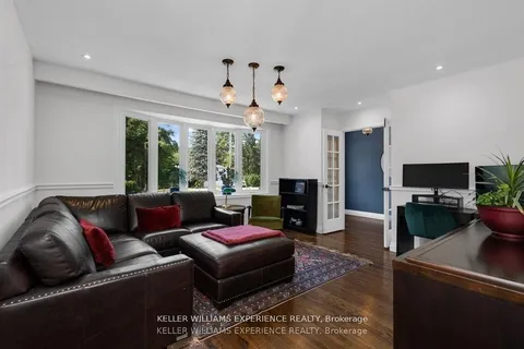 28 Larry Street, ON L7C 1K8