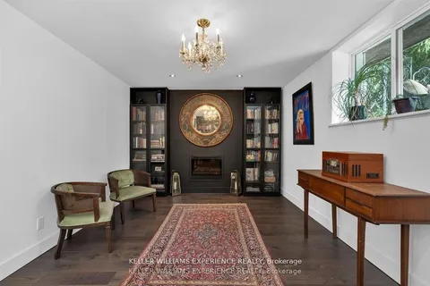 28 Larry Street, ON L7C 1K8