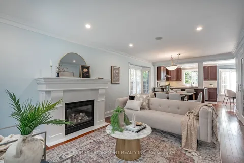 2428 Lakeshore Road, ON L7R 1C1