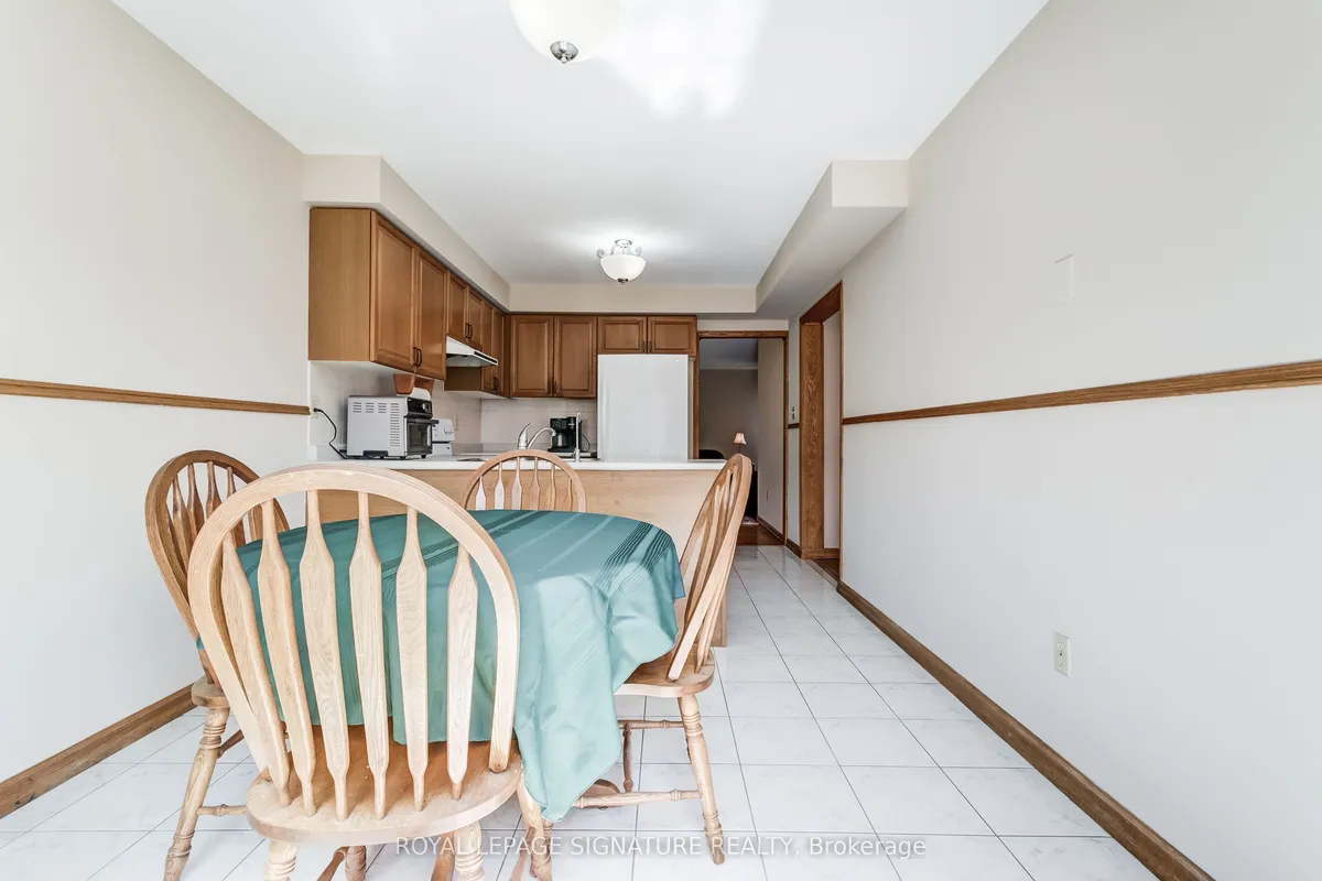 195 Howard Crescent, ON L9W 4W5