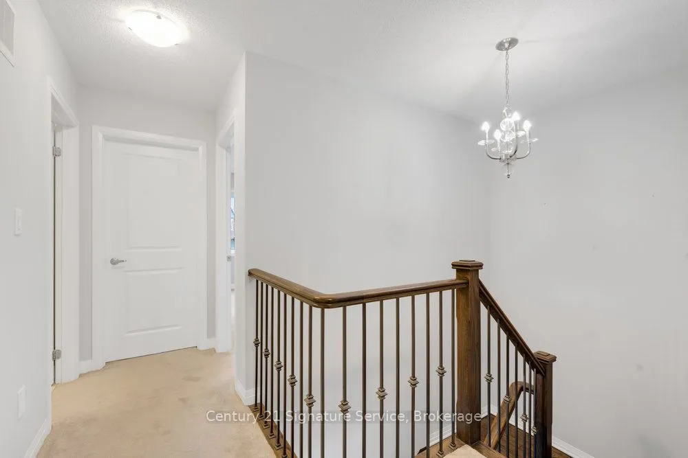 31 Porter Drive, ON L9W 6Z5