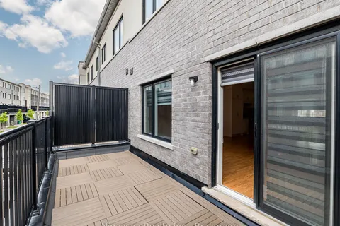 21 Lambert Lane, ON L7E 4M5