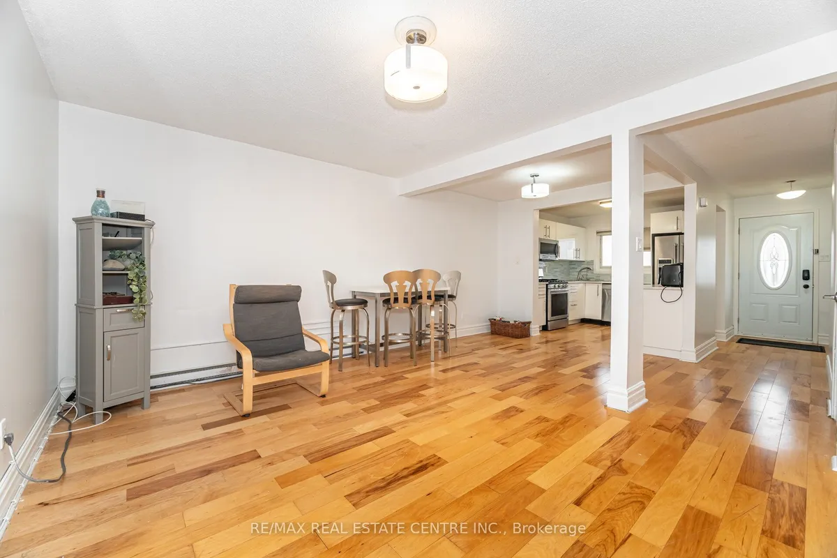 26 Haley Court, ON L6S 1N6