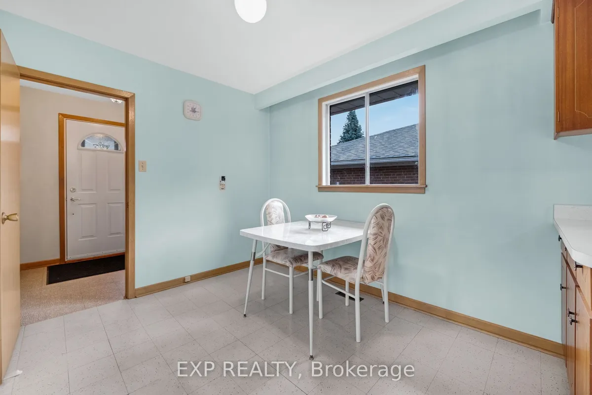 28 Aviemore Drive, ON M9L 2L5